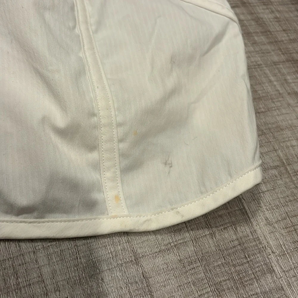 lululemon white tracker shorts